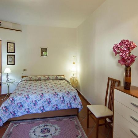 Villa Casa Flora Spello Esterno foto