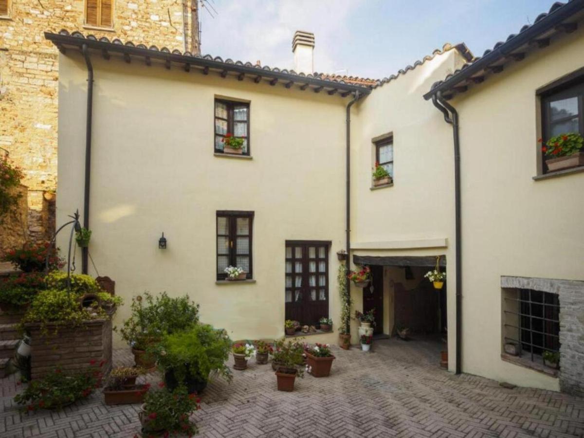 Villa Casa Flora Spello Esterno foto